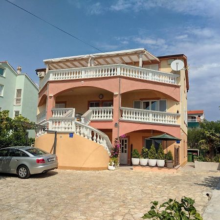 Apartments With A Parking Space Vodice - 18428 Exterior photo